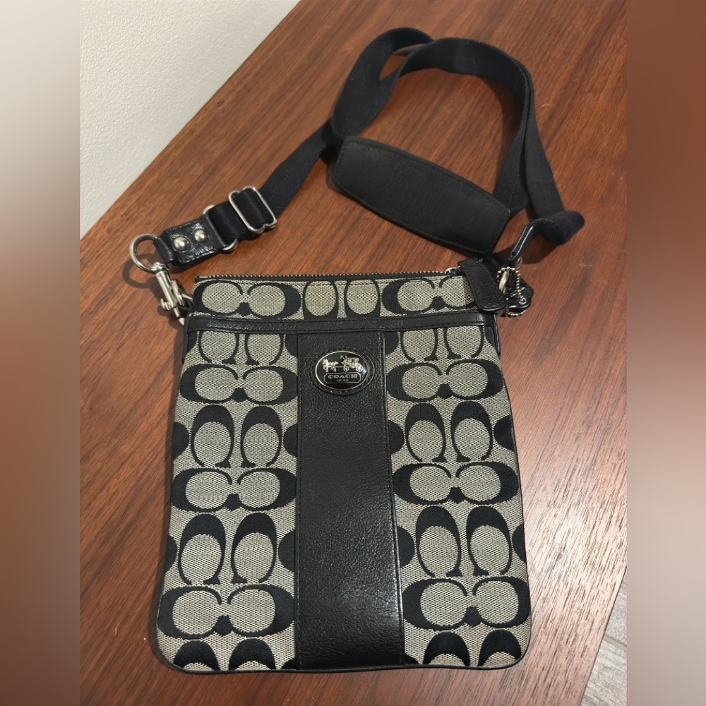 Coach Sutton Crossbody